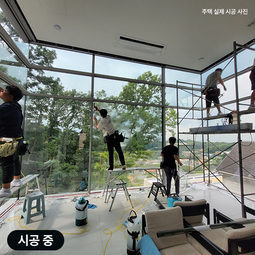 “더 이상 이어 붙이지 마세요” 제이에스나노필름, 이음매 없는 초광폭 단열필름으로 시장 공략